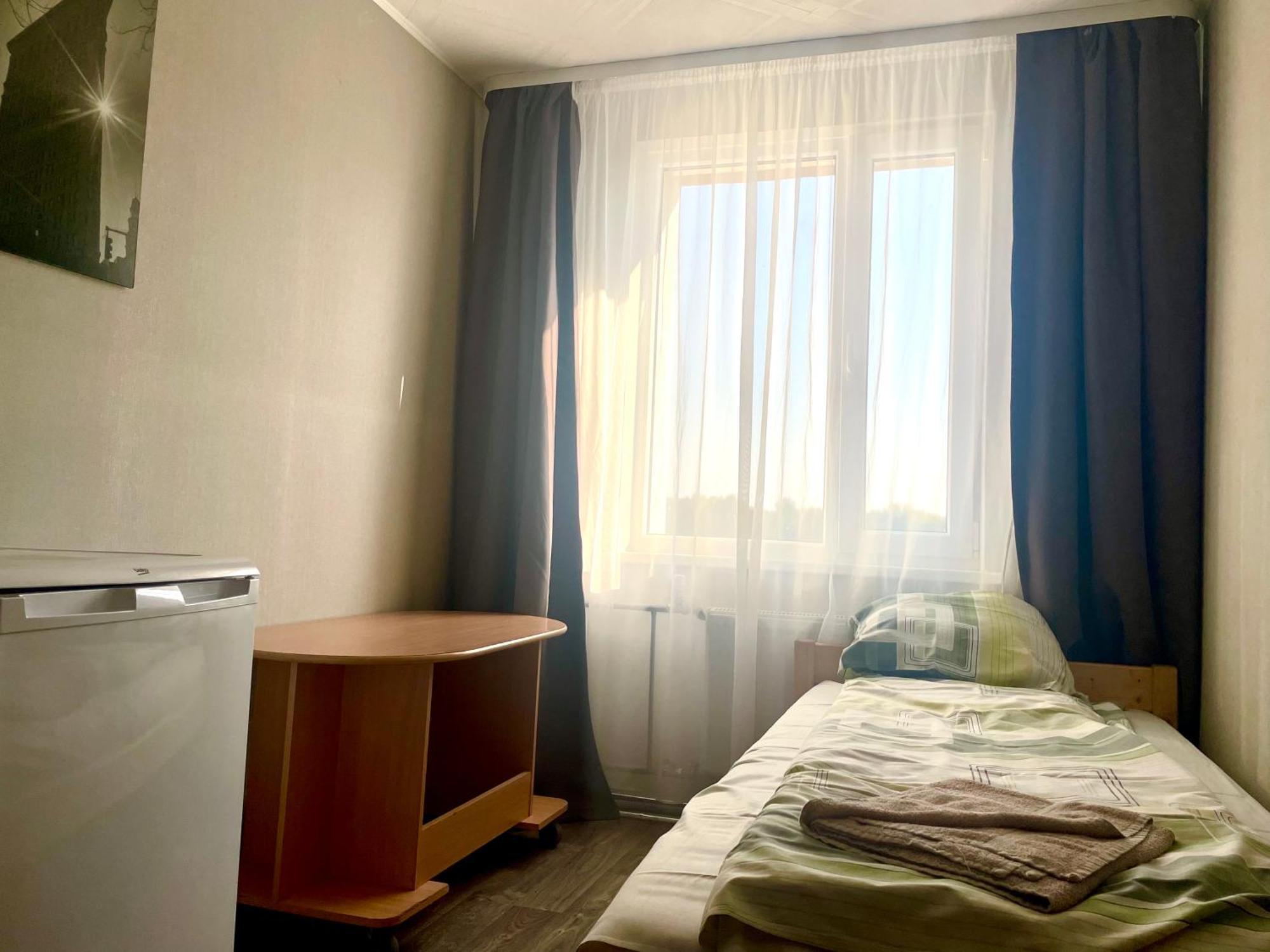 Riverside Motel Єлгава Екстер'єр фото